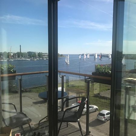 Apartment24 Yacht Club View Pärnu Exteriör bild